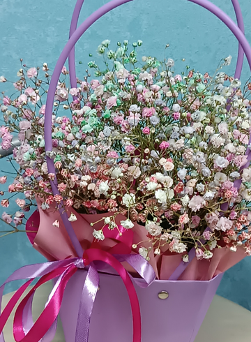 Сумочка из воздушной гипсофилы от интернет-магазина цветов в 