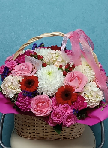 Большая корзина с цветами от интернет-магазина цветов в 