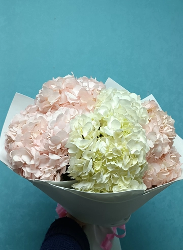 Микс гортензий «Нежность» от интернет-магазина цветов в 